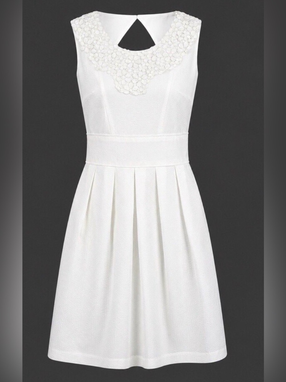 London Times White Sleeveless Pleated Midi Dress with Floral Neckline Size 4